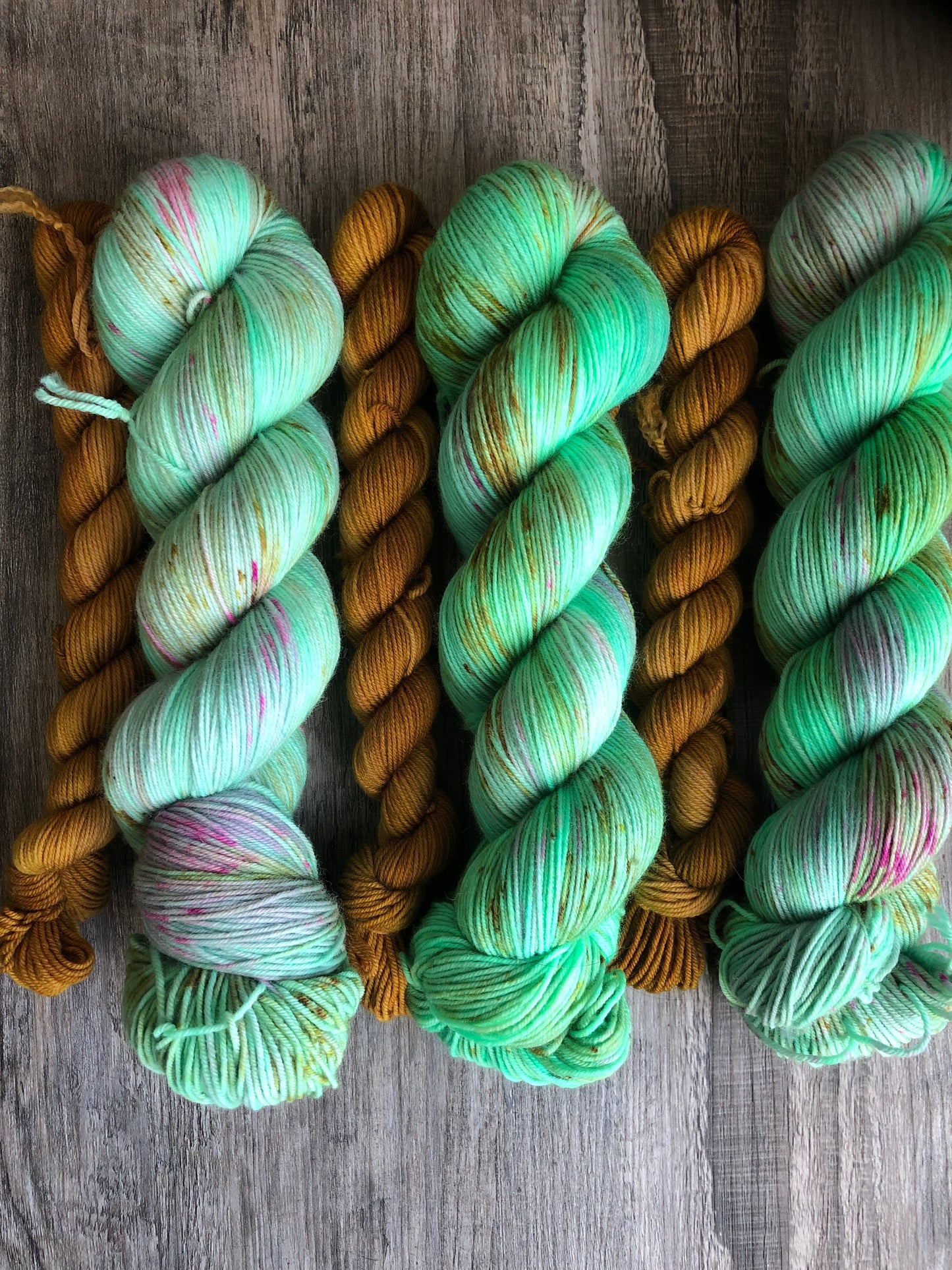 Berry Spearmint Tea - sock set