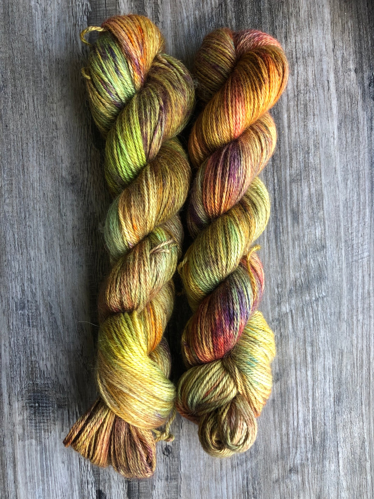 Pile of Leaves - Alpaca Sport